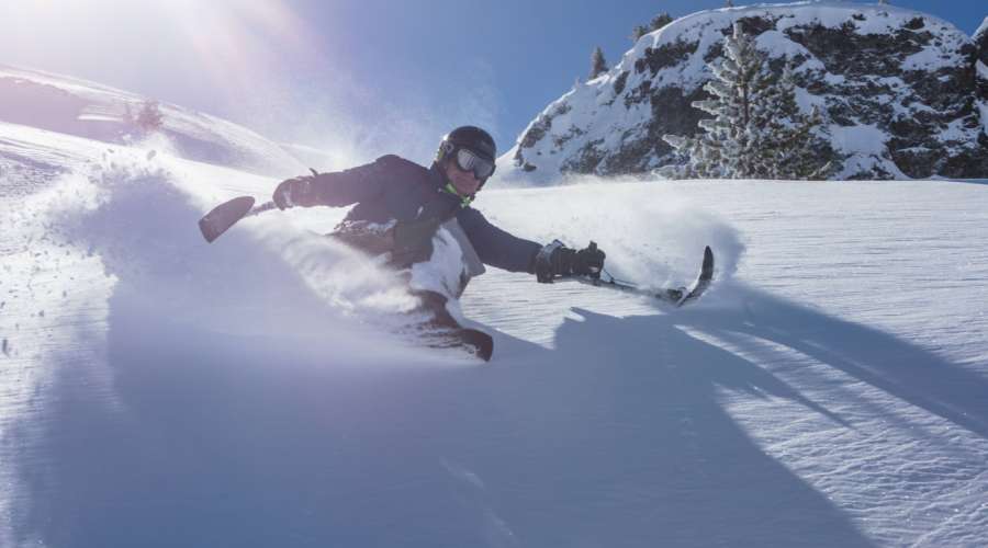 Adaptive snow skier Adaptive snow skier